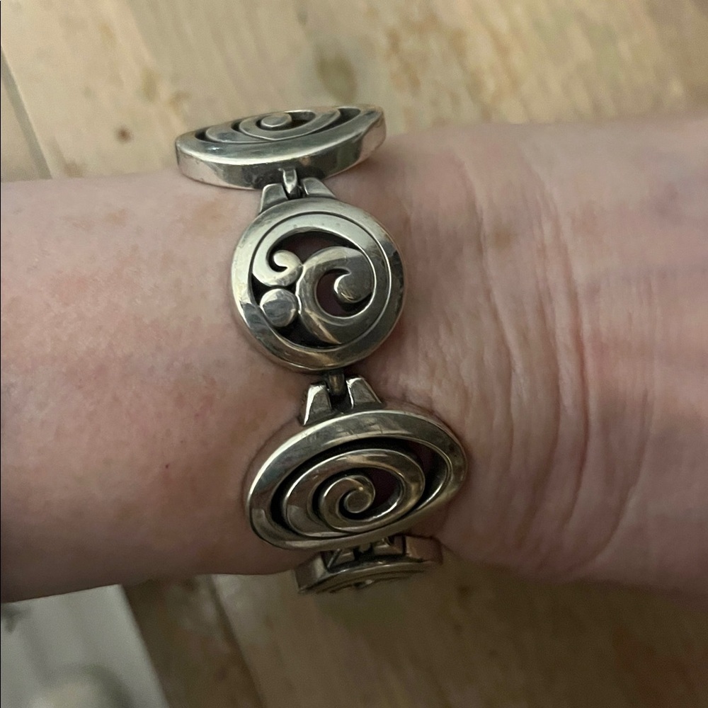 Brighton Contempo Swirl Bracelet Retired Link Silvertone Vintage - Picture 4 of 5